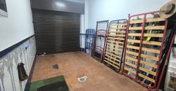 CASA CON COCHERA LISTA PARA ENTRAR A VIVIR