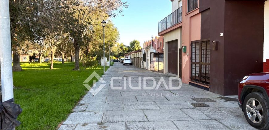 Local en Monteolivete – Los Naranjos