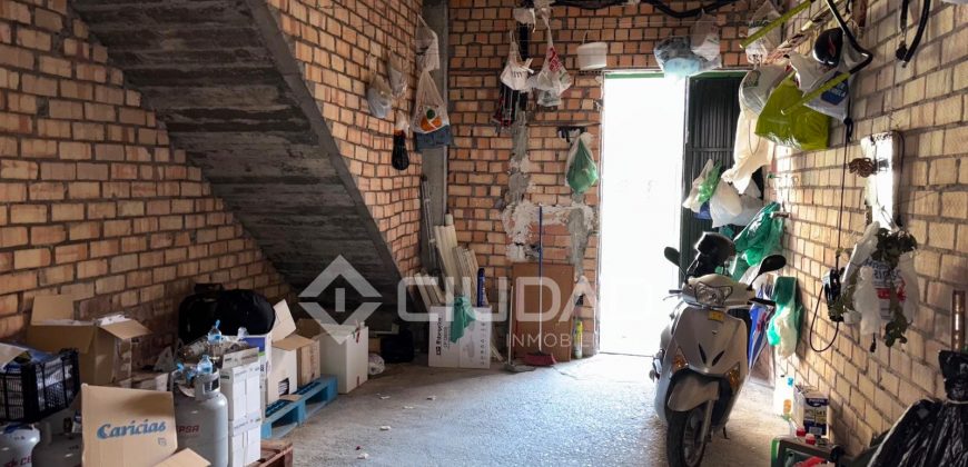 Local en Monteolivete – Los Naranjos