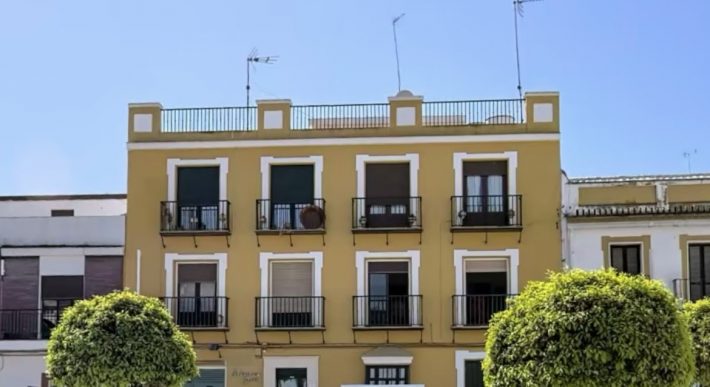 PISO EN PRIMERA PLANTA EN EL CENTRO