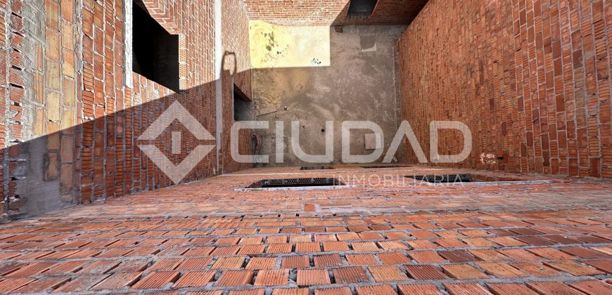 Edificio en bruto de 4 viviendas (Barrio Alto)