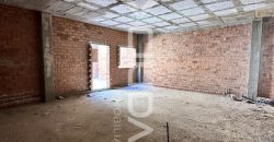 Edificio en bruto de 4 viviendas (Barrio Alto)