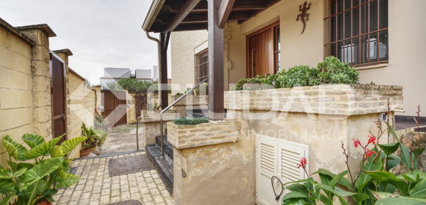 Chalet – Castilleja de la Cuesta