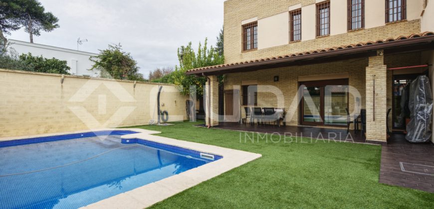 Chalet – Castilleja de la Cuesta