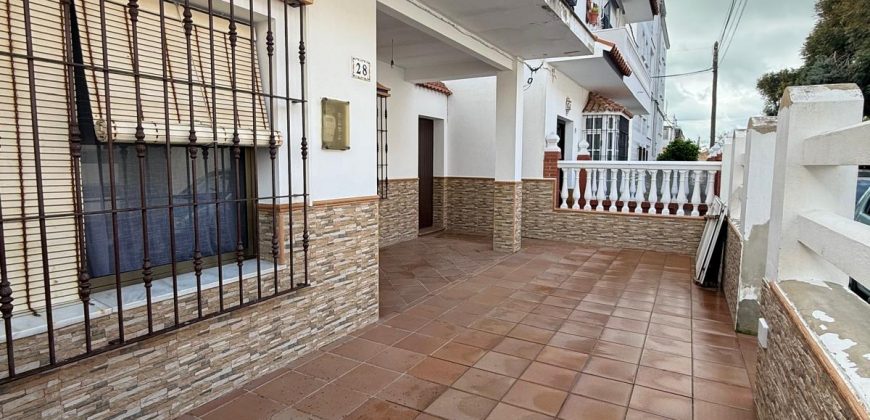 VIVIENDA INDEPENDIENTE ZONA CENTRO-CHIPIONA