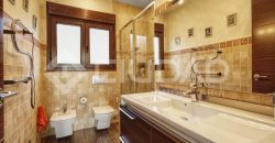 Chalet – Castilleja de la Cuesta