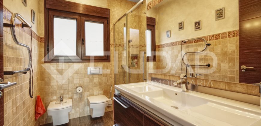 Chalet – Castilleja de la Cuesta