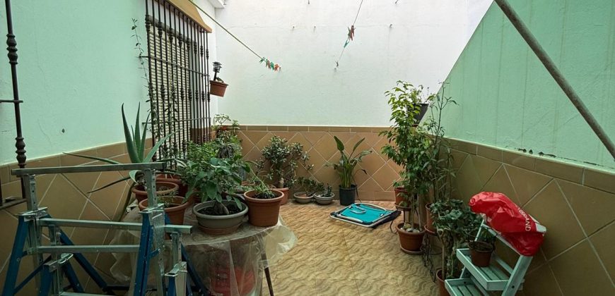 VIVIENDA INDEPENDIENTE ZONA CENTRO-CHIPIONA