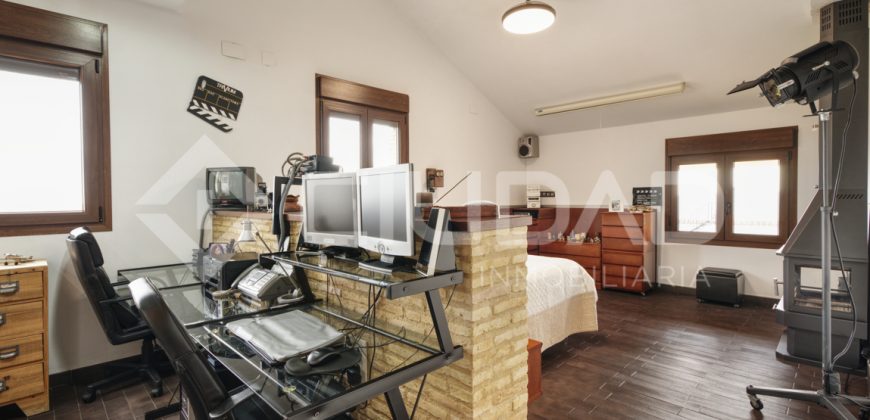 Chalet – Castilleja de la Cuesta