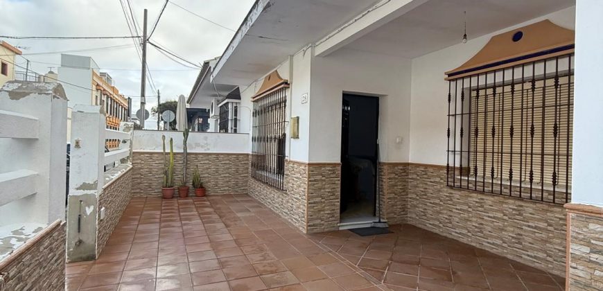 VIVIENDA INDEPENDIENTE ZONA CENTRO-CHIPIONA