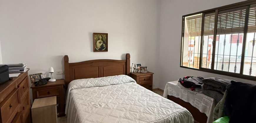 VIVIENDA INDEPENDIENTE ZONA CENTRO-CHIPIONA