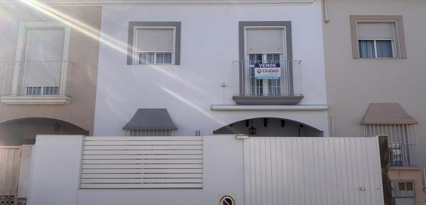 Espectacular Casa situado en zona Alameda de Morón de la Frontera!