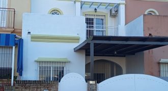 Encantadora casa con Porche y Patio Privado en calle Goya! Morón de la Frontera.