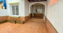Encantadora casa con Porche y Patio Privado en calle Goya! Morón de la Frontera.