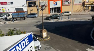 AMPLIO PISO EN CALLE ARRECIFE !! MORON DE LA FRONTERA.