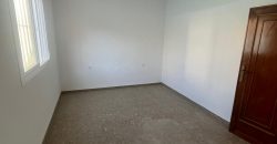 AMPLIO PISO EN CALLE ARRECIFE !! MORON DE LA FRONTERA.