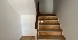 AMPLIO PISO EN CALLE ARRECIFE !! MORON DE LA FRONTERA.