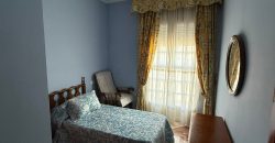 Amplia Propiedad con Cochera en calle Jaboneria.- Morón de la Frontera.