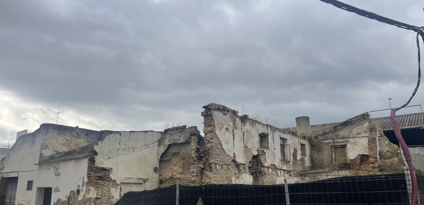 FINCA URBANA CONSOLIDADA DE 600M2 EN VENTA EN CAMAS