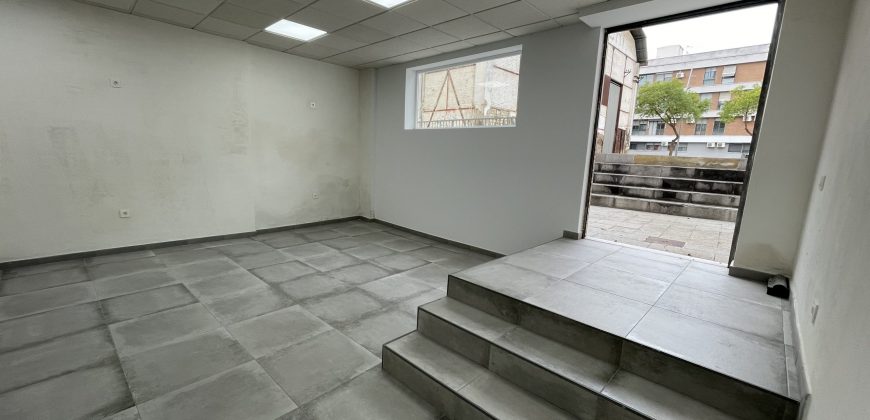 Alquiler de local en Calle José Payán