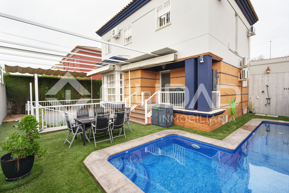 Chalet independiente – Mairena del Aljarafe