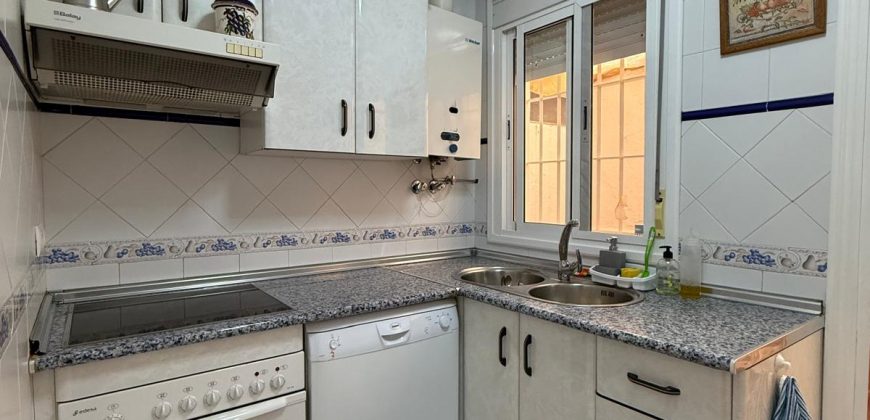 DÚPLEX EN AVENIDA DE LA DIPUTACIÓN-CHIPIONA