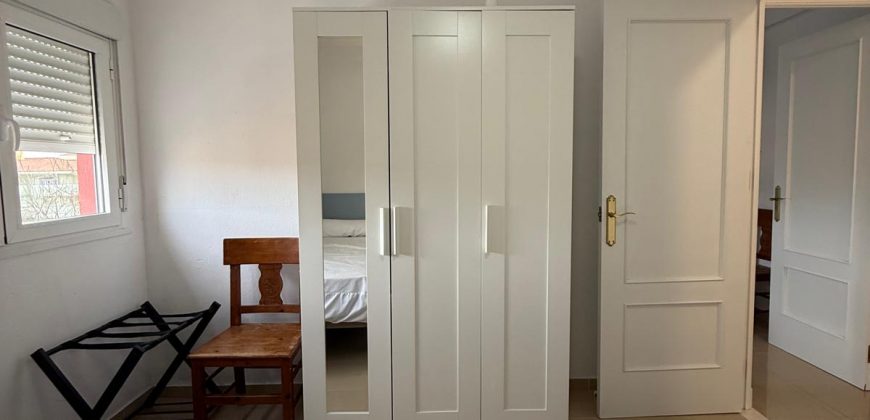 PISO EN ZONA TRAS REGLA- CHIPIONA