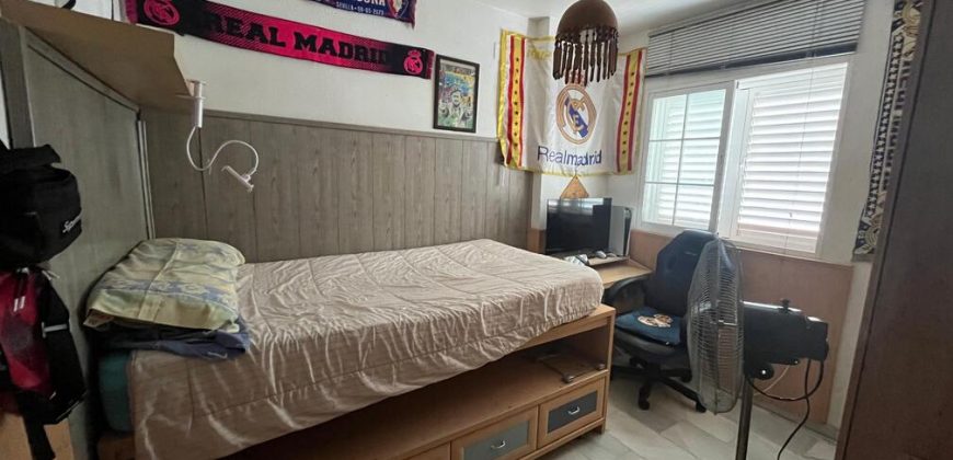 VENTA DE ADOSADO EN URBANIZACIÓN ALJARASOL (MAIRENA DEL ALJARAFE).