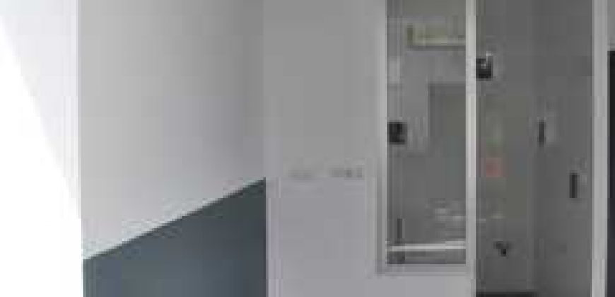 Local (ludoteca) en Venta en Mairena del Aljarafe.