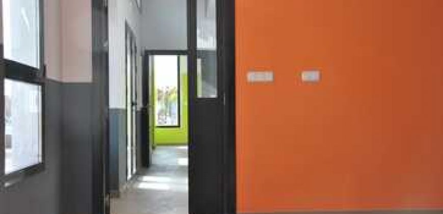 Local (ludoteca) en Venta en Mairena del Aljarafe.