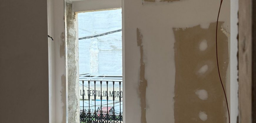 PISO EN CONSTRUCCIÓN EN ZONA CÉNTRICA. CALLE CALADILLA