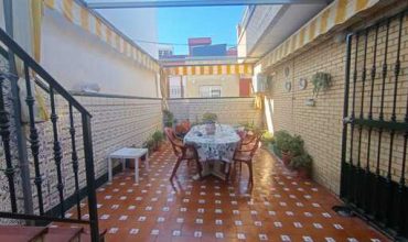 Venta de Chalet Adosado en Mairena del Aljarafe (Lepanto)