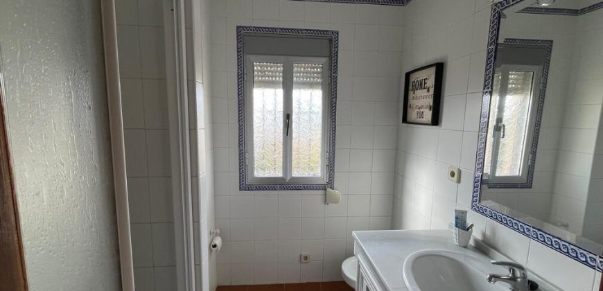 Venta de Chalet Independiente en Palomares del Río.