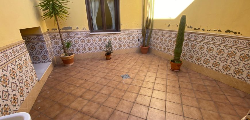 Impresionante Casa de Diseño en calle Rio Tormes ! Morón de la Frontera