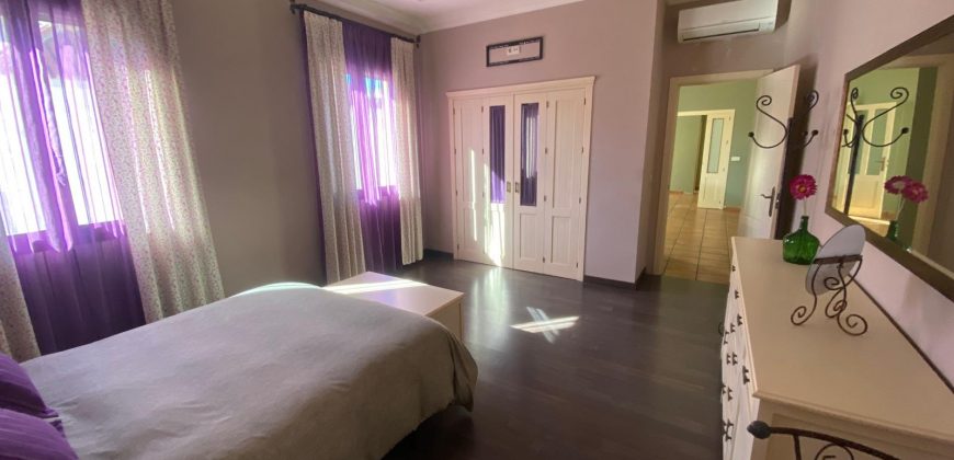 Impresionante Casa de Diseño en calle Rio Tormes ! Morón de la Frontera