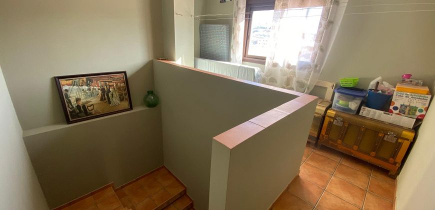 Impresionante Casa de Diseño en calle Rio Tormes ! Morón de la Frontera