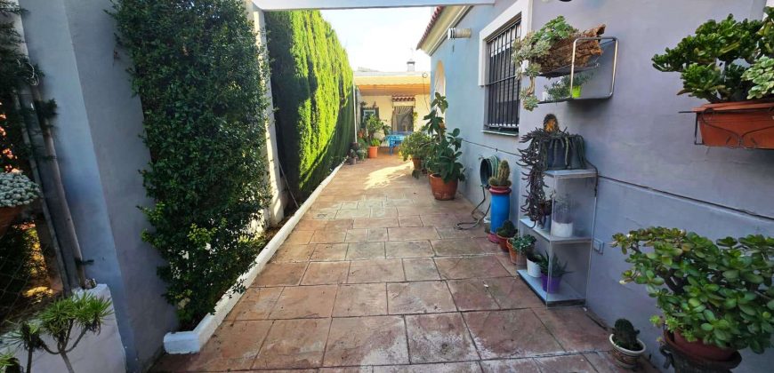 Chalet independiente – Bollullos de la Mitación