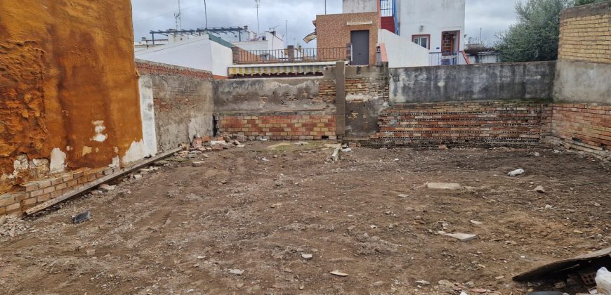 Terreno en venta en Calle Bormujos, Camas
