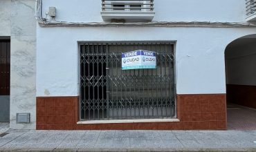 Local comercial en venta en el centro del municipio