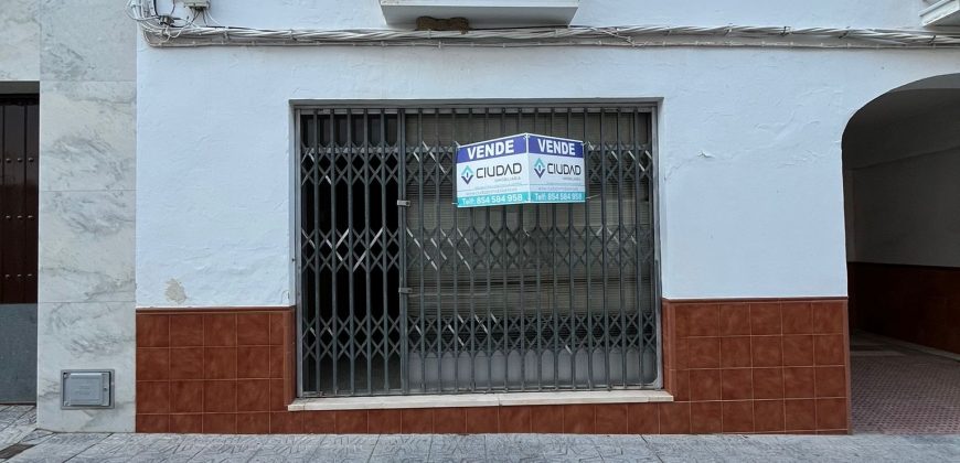 Local comercial en venta en el centro del municipio