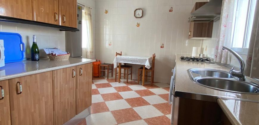 LUMINOSO PISO EN ZONA CENTRO CON ASCENSOR! CALLE ANIMAS!