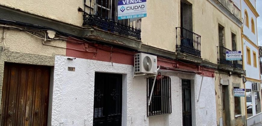 PISO EN CONSTRUCCIÓN EN ZONA CÉNTRICA. CALLE CALADILLA