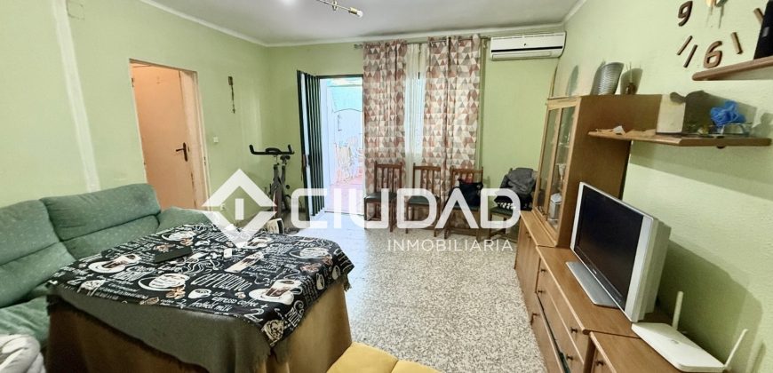 Casa en venta – Zona Blas Infante, Lebrija | 37.500 €