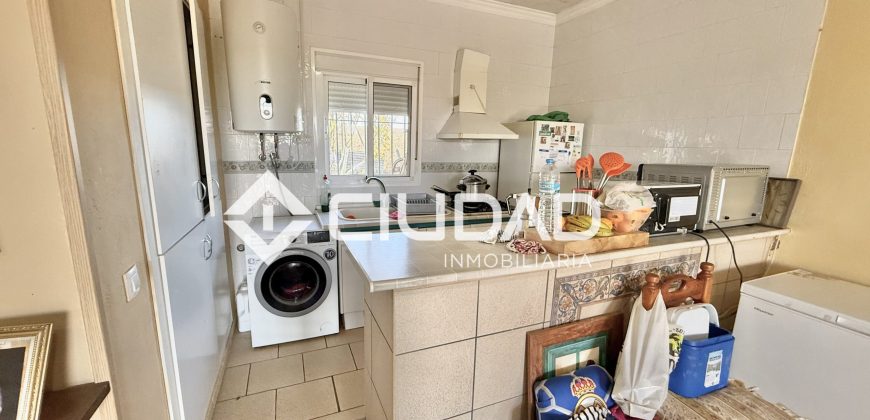 Finca rústica en Cornejil, cerca de Lebrija y El Cuervo.