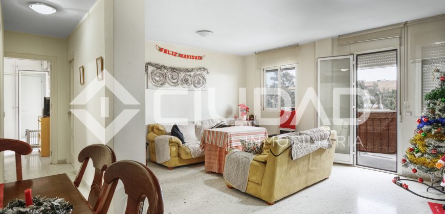 ¡Piso espectacular en Tomares, junto al Instituto Néstor Almendros!