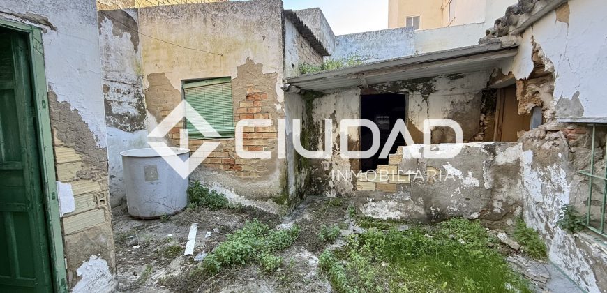 Casa en venta en El Cuervo (Sevilla)