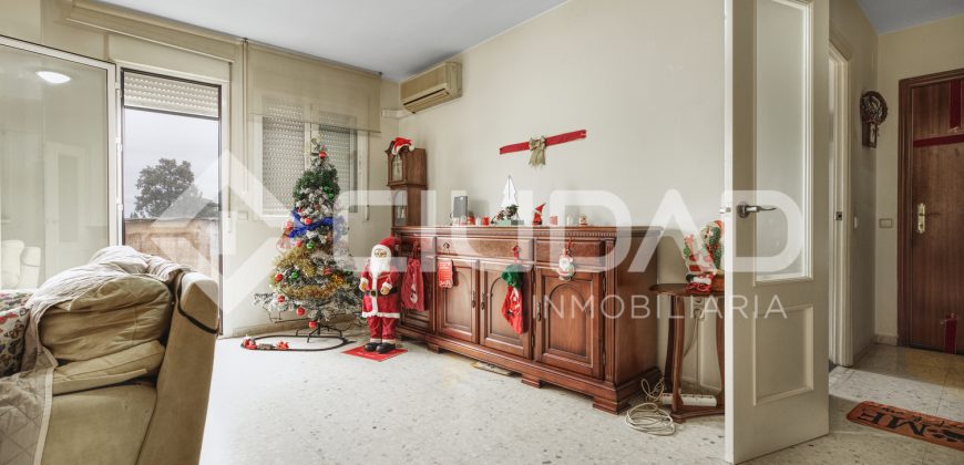 ¡Piso espectacular en Tomares, junto al Instituto Néstor Almendros!