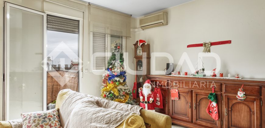 ¡Piso espectacular en Tomares, junto al Instituto Néstor Almendros!