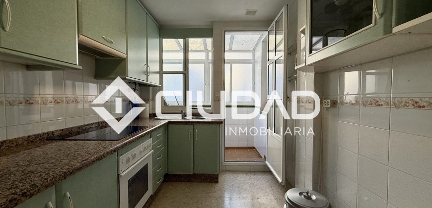 Piso en venta en la zona de la Plaza del May – Lebrija