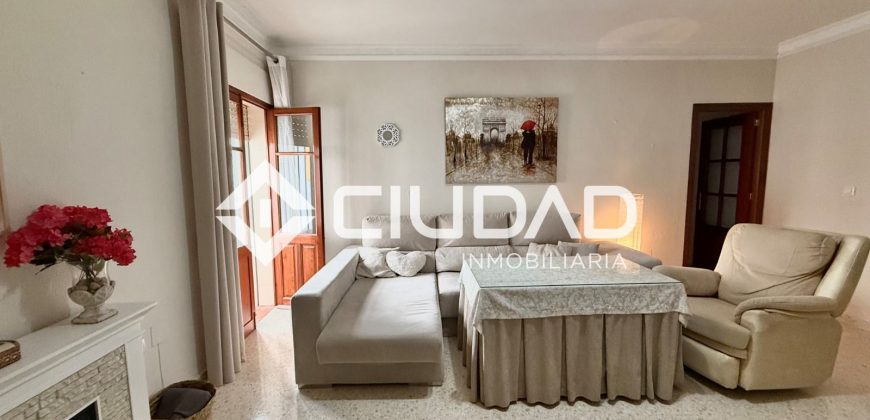 Piso en planta baja en Plaza Santa Brígida, Lebrija